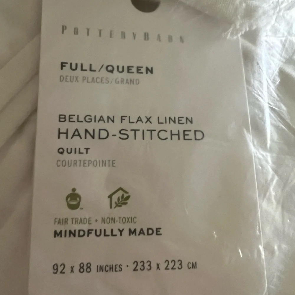 NWT full/queen pottery barn white bed spread (see dimensions)FREE SHIPPING